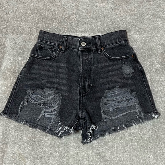 Pacsun Black Denim 11" High Rise Button Fly Factory Distress Shortie Shorts 24W - Picture 8 of 11